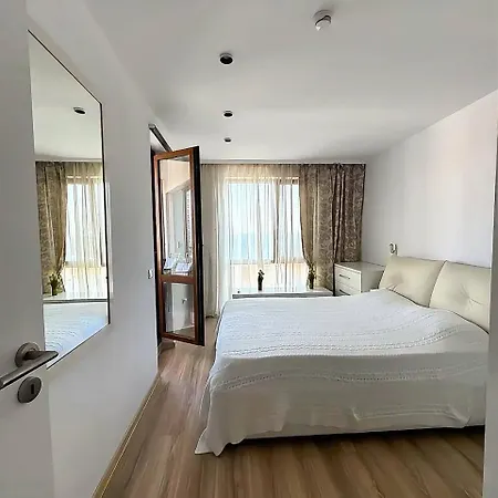 Apartment Sea View *